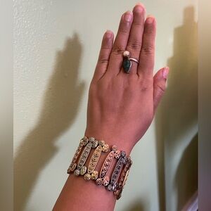 Beautiful rose, yellow and white gold stretch bracelet